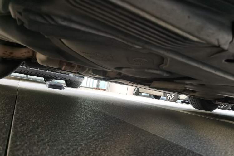 Used Audi A4L 2011 2.0 TFSI Standard Model Chassis Rear Right