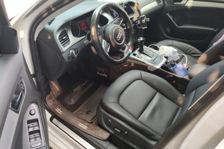 Used Audi A4L 2011 2.0 TFSI Standard Model Driver Seat