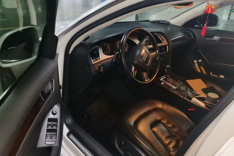 Used Audi A4L 2011 2.0 TFSI Technology Edition Driver Seat