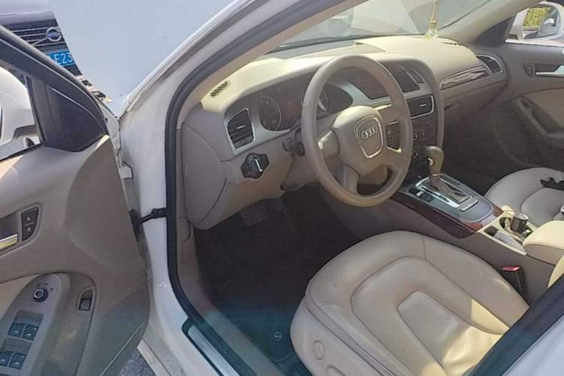 Used Audi A4L 2011 2.0 TFSI Comfort Model Driver Seat