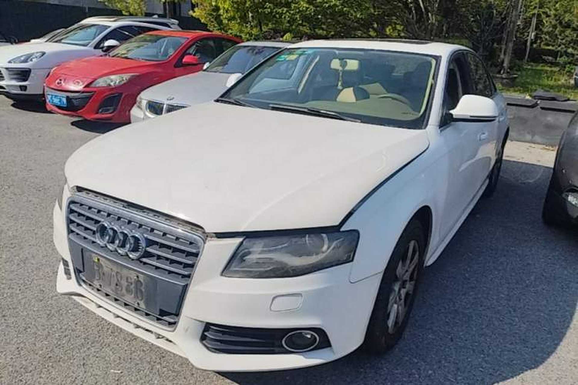 Used Audi A4L 2011 2.0 TFSI Comfort Model Front Left 45 Deg