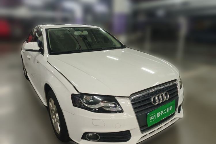 Used Audi A4L 2011 2.0 TFSI Comfort Model Front Right 45 Deg