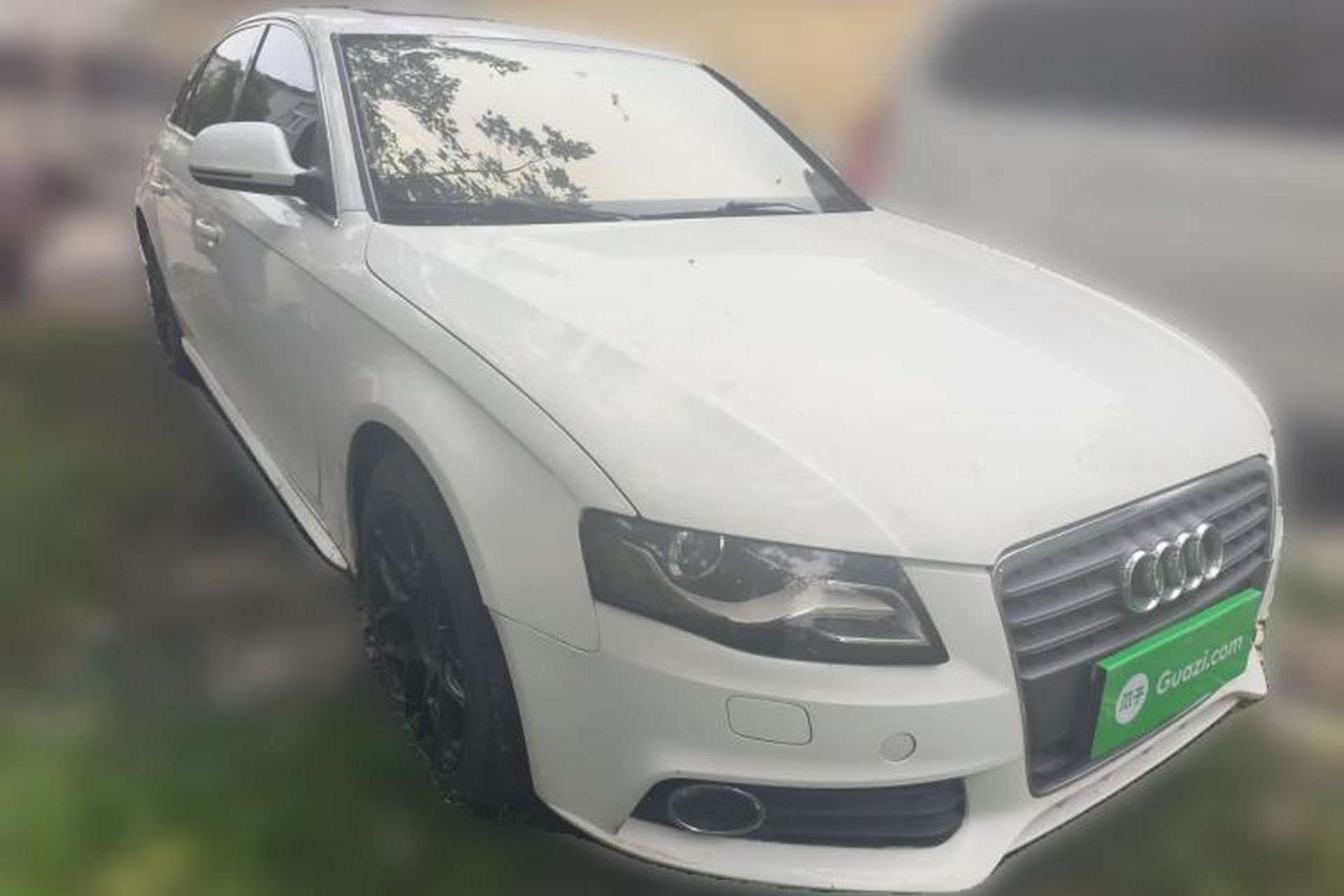 Used Audi A4L 2011 2.0 TFSI Standard Model Front Right 45 Deg