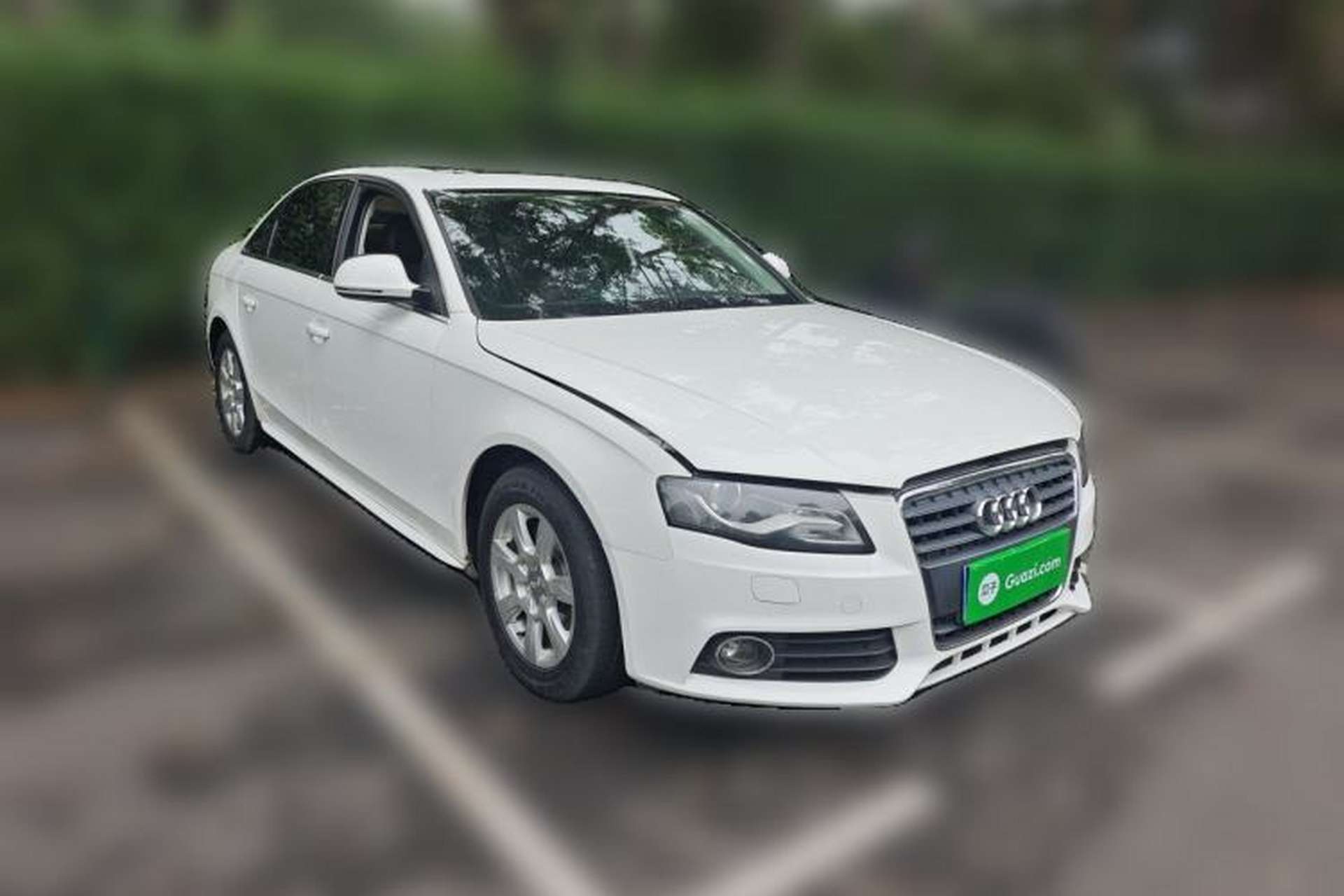 Used Audi A4L 2011 2.0 TFSI Comfort Model Front Right 45 Deg