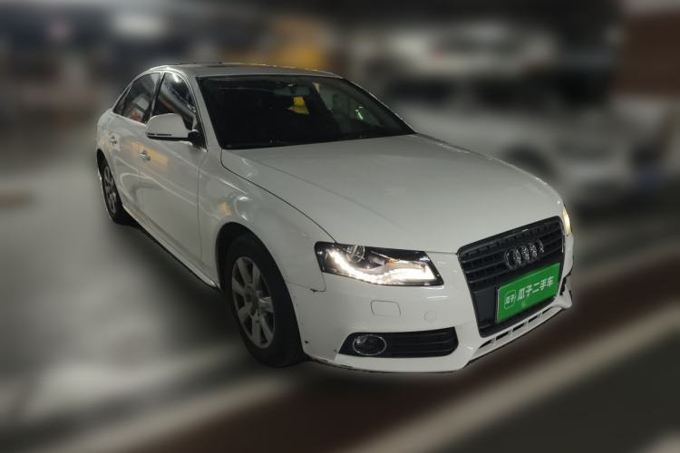 Used Audi A4L 2011 2.0 TFSI Comfort Model Front Right 45 Deg