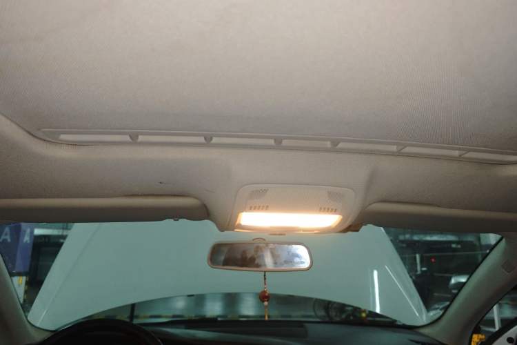 Used Audi A4L 2011 2.0 TFSI Comfort Model Headliner