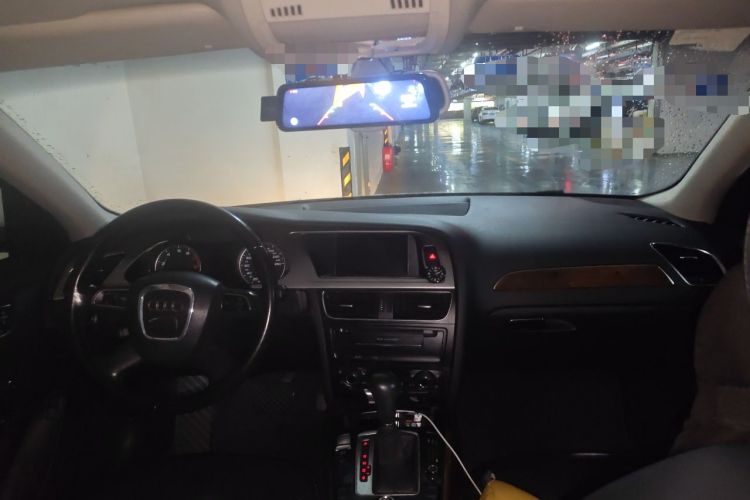 Used Audi A4L 2011 2.0 TFSI Technology Edition Headliner