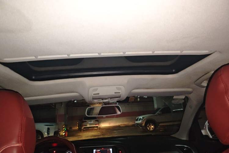 Used Audi A4L 2011 1.8 TFSI Comfort Model Headliner