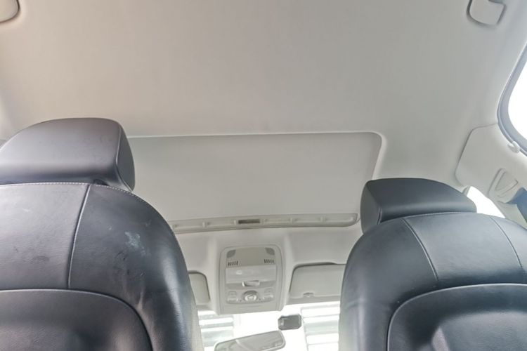 Used Audi A4L 2011 2.0 TFSI Comfort Model Headliner