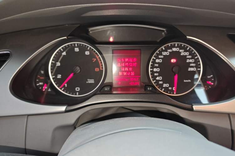 Used Audi A4L 2011 2.0 TFSI Standard Model Instrument Cluster
