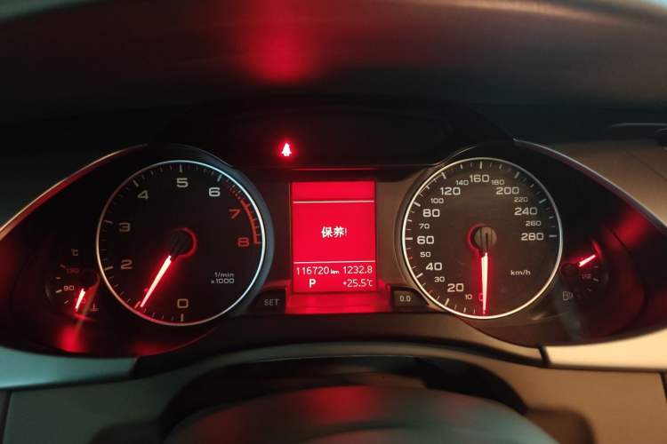 Used Audi A4L 2011 2.0 TFSI Comfort Model Instrument Cluster