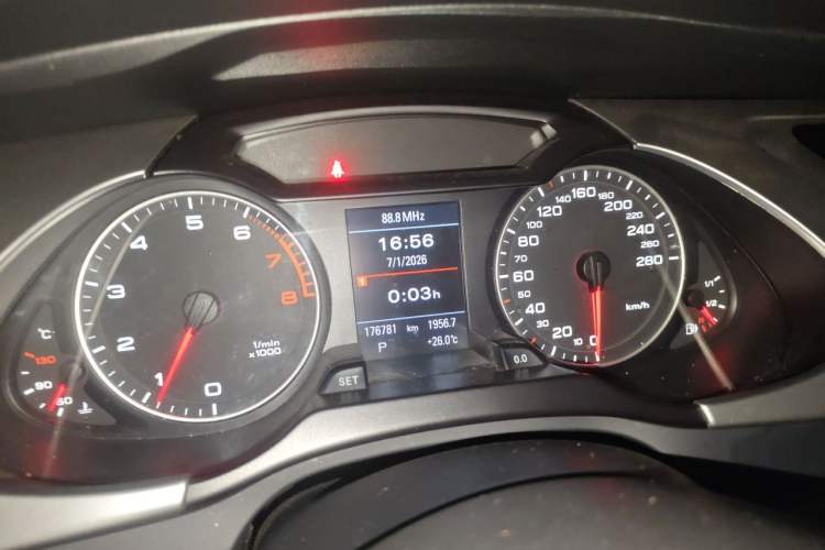 Used Audi A4L 2011 2.0 TFSI Technology Edition Instrument Cluster