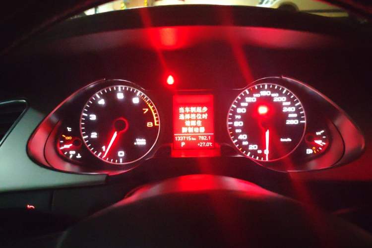 Used Audi A4L 2011 1.8 TFSI Comfort Model Instrument Cluster