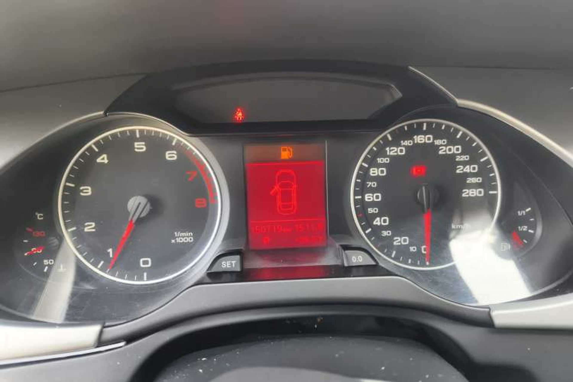 Used Audi A4L 2011 2.0 TFSI Comfort Model Instrument Cluster