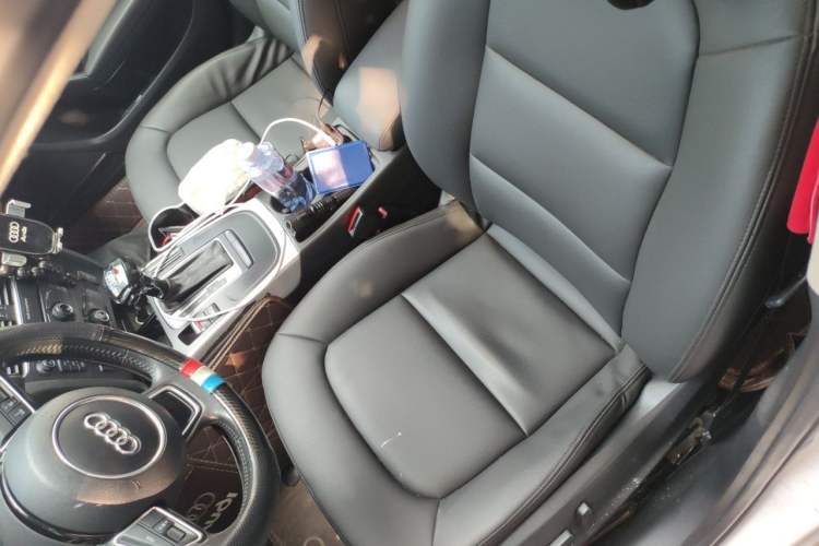 Used Audi A4L 2011 2.0 TFSI Standard Model Left Front Seat