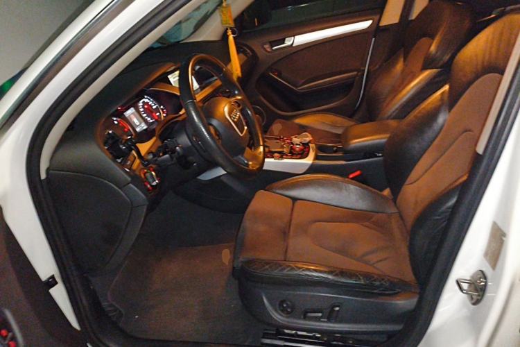 Used Audi A4L 2011 2.0 TFSI Sport Edition Left Front Seat