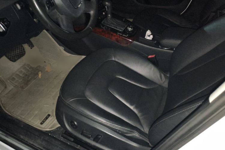 Used Audi A4L 2011 2.0 TFSI Technology Edition Left Front Seat