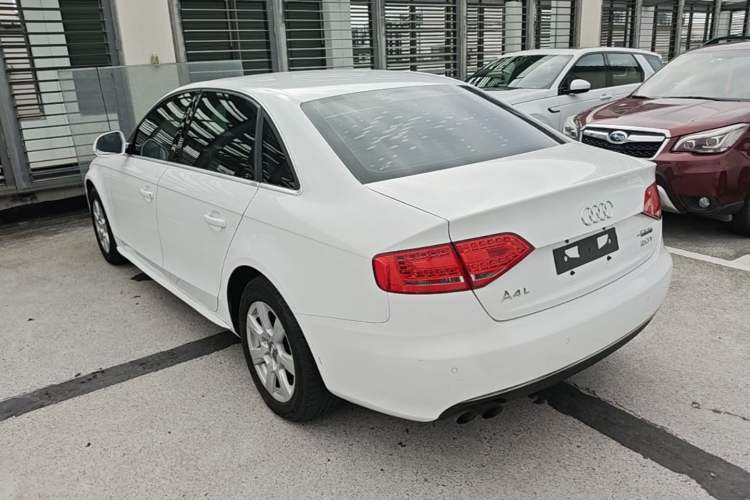 Used Audi A4L 2011 2.0 TFSI Comfort Model Rear Left 45 Deg