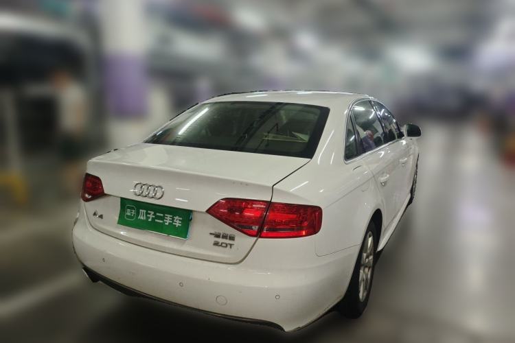 Used Audi A4L 2011 2.0 TFSI Comfort Model Rear Right 45 Deg