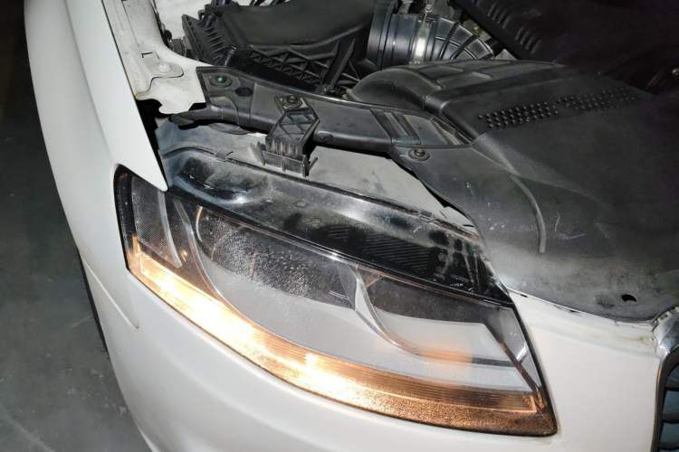 Used Audi A4L 2011 1.8 TFSI Comfort Model Right Front Headlight