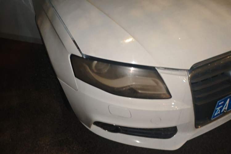 Used Audi A4L 2011 2.0 TFSI Comfort Model Right Front Headlight