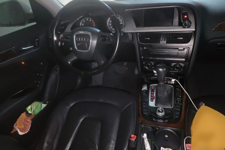Used Audi A4L 2011 2.0 TFSI Technology Edition Steering Wheel
