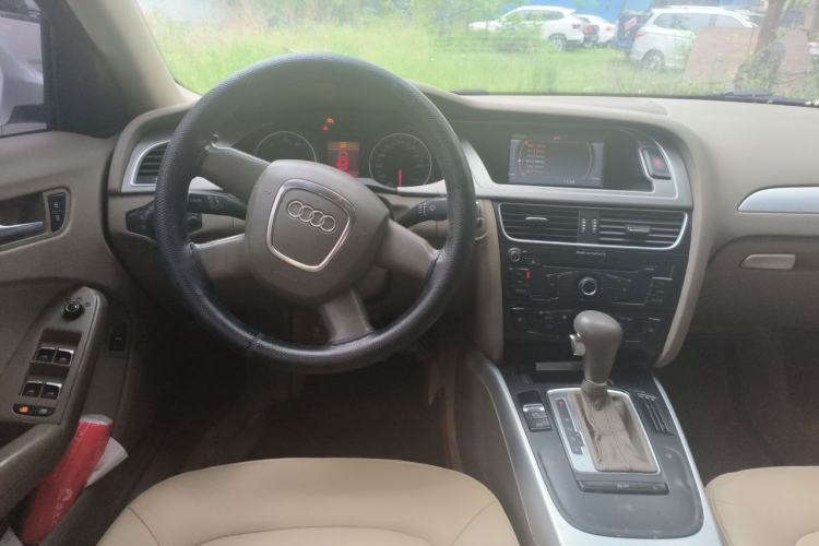 Used Audi A4L 2011 2.0 TFSI Standard Model Steering Wheel
