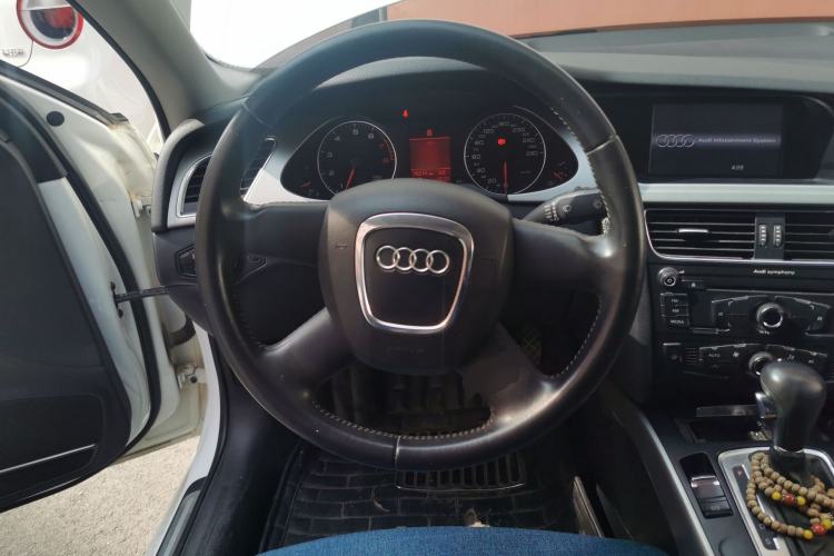 Used Audi A4L 2011 1.8 TFSI Comfort Model Steering Wheel