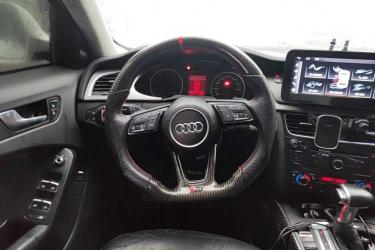 Used Audi A4L 2011 2.0 TFSI Standard Model Steering Wheel
