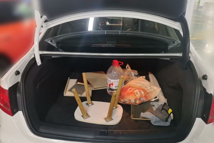 Used Audi A4L 2011 2.0 TFSI Technology Edition Trunk