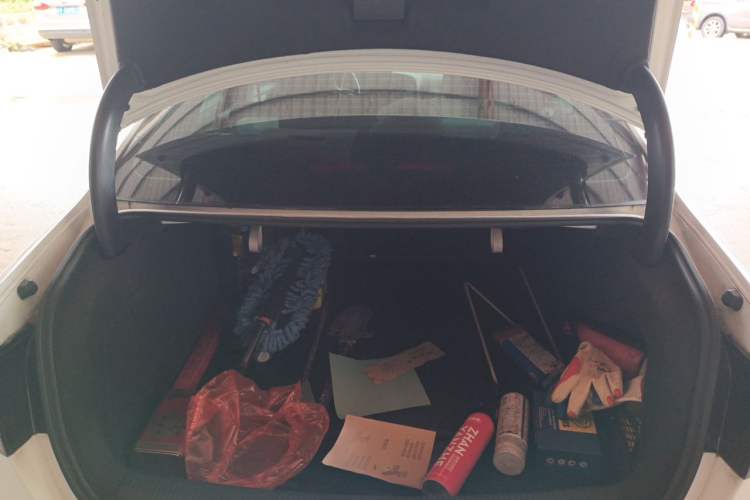 Used Audi A4L 2011 2.0 TFSI Standard Model Trunk