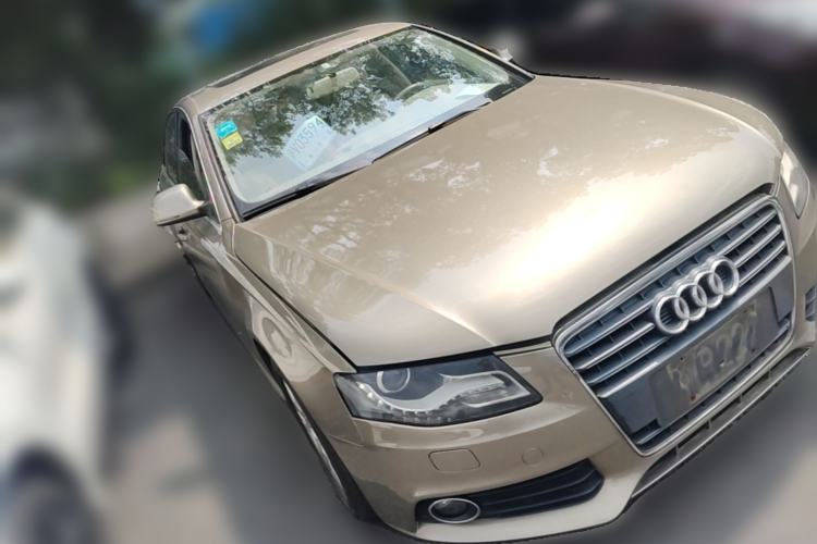 Used Audi A4L 2011 2.0 TFSI Comfort Model Front Right 45 Deg