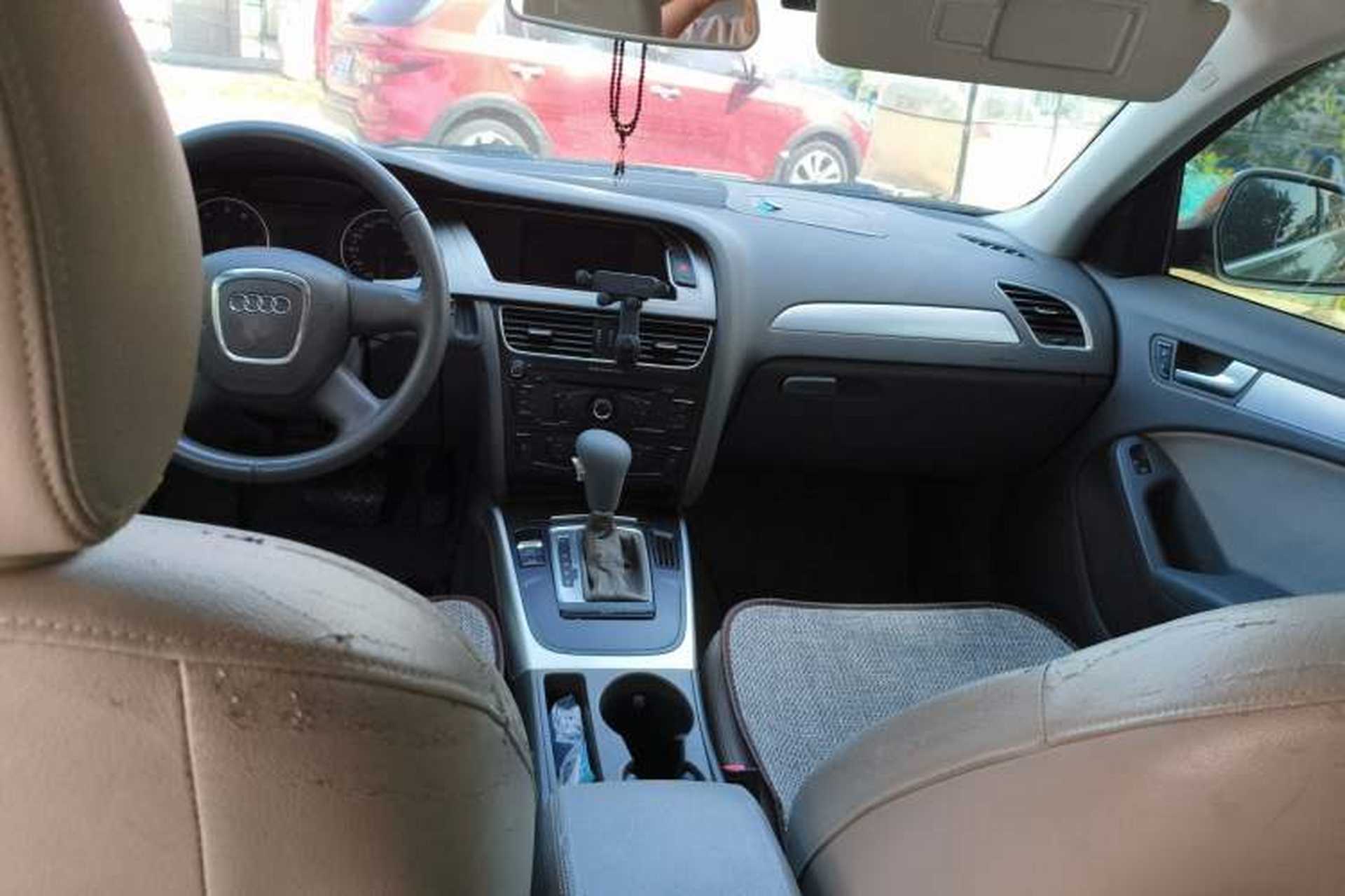 Used Audi A4L 2011 2.0 TFSI Standard Model Headliner