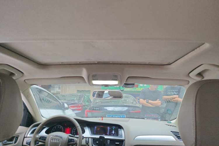 Used Audi A4L 2011 2.0 TFSI Standard Model Headliner