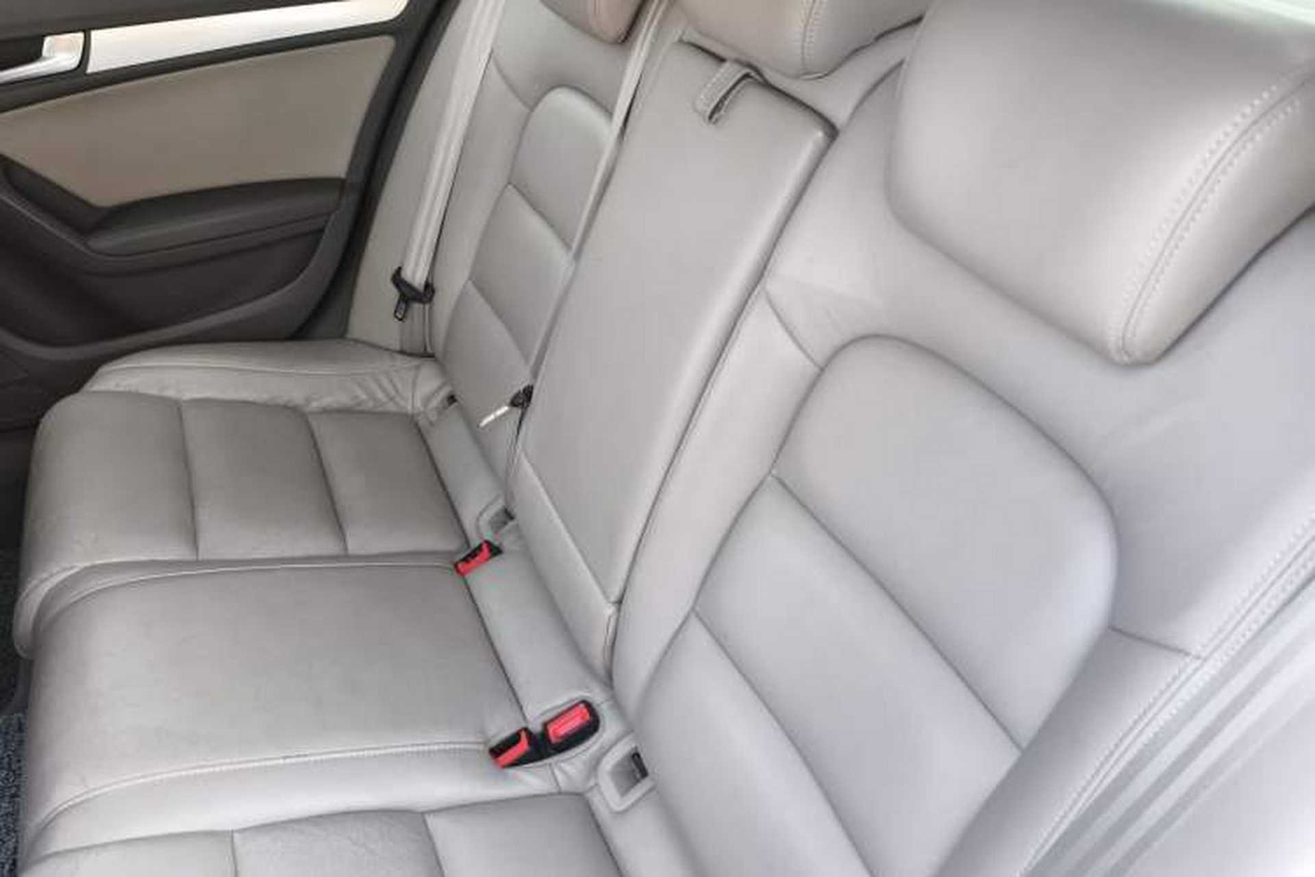 Used Audi A4L 2011 2.0 TFSI Standard Model Left Rear Seat