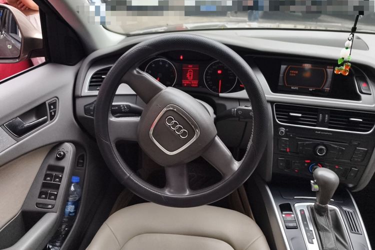 Used Audi A4L 2011 2.0 TFSI Standard Model Steering Wheel