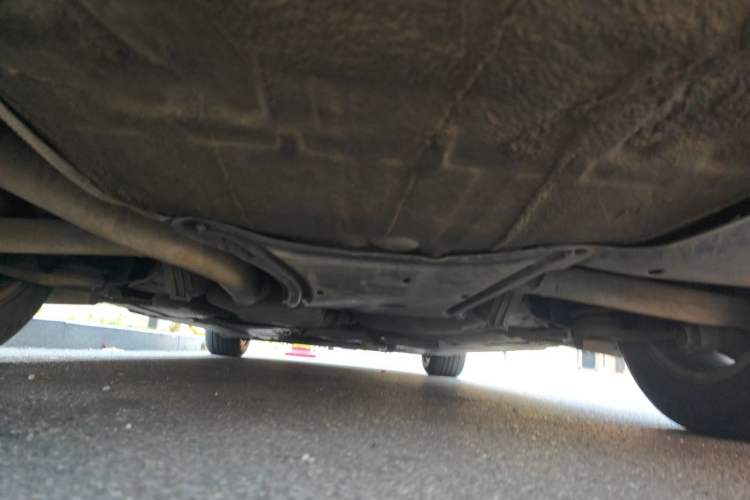 Used Audi A4L 2012 2.0 TFSI automatic Comfort trim level Chassis Rear
