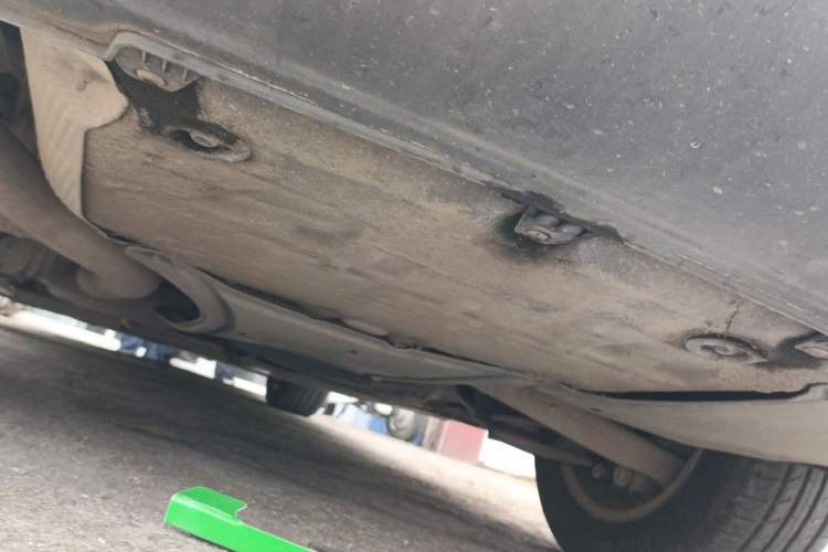Used Audi A4L 2012 2.0 TFSI automatic standard version Chassis Rear