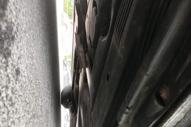 Used Audi A4L 2012 2.0 TFSI automatic Comfort trim level Chassis Rear Right
