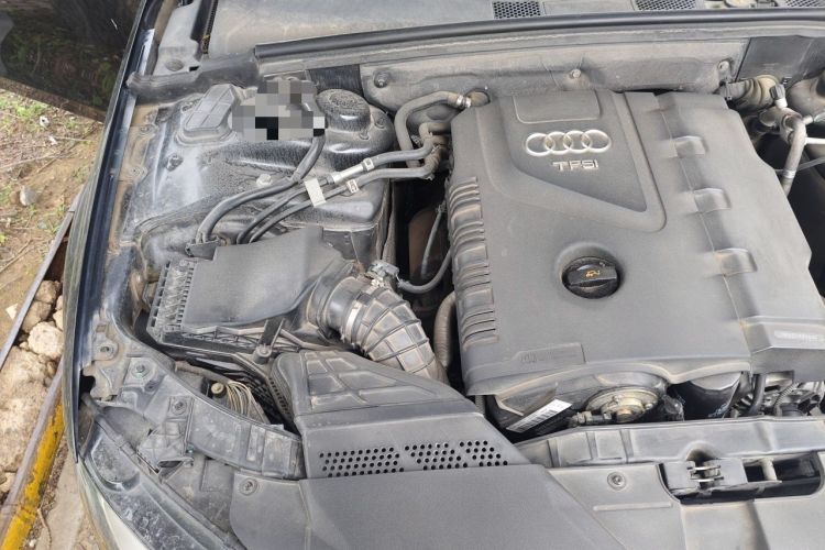 Used Audi A4L 2012 2.0 TFSI Automatic Technology Model Engine Bay Right