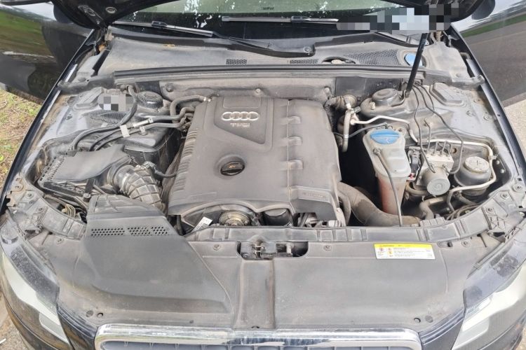 Used Audi A4L 2012 2.0 TFSI Automatic Technology Model Engine Bay