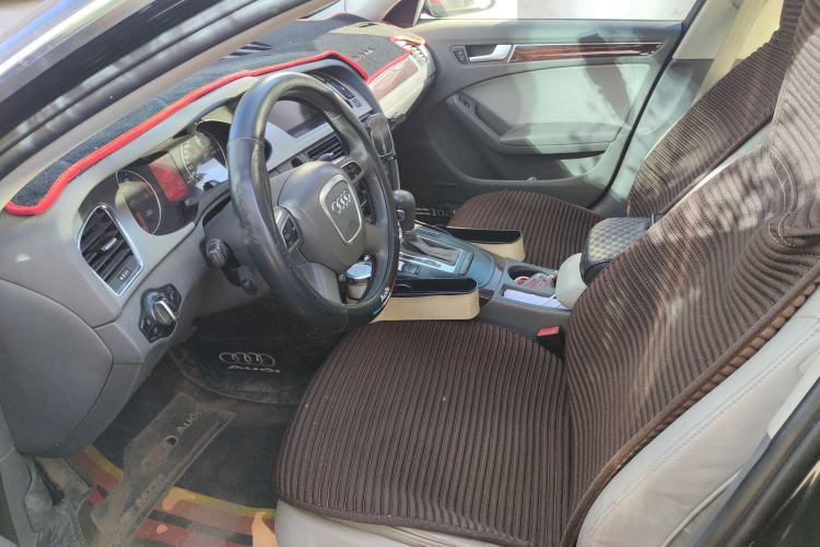 Used Audi A4L 2012 2.0 TFSI automatic Comfort trim level Left Front Seat