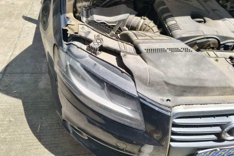 Used Audi A4L 2012 1.8 TFSI Manual Comfort Model Right Front Headlight