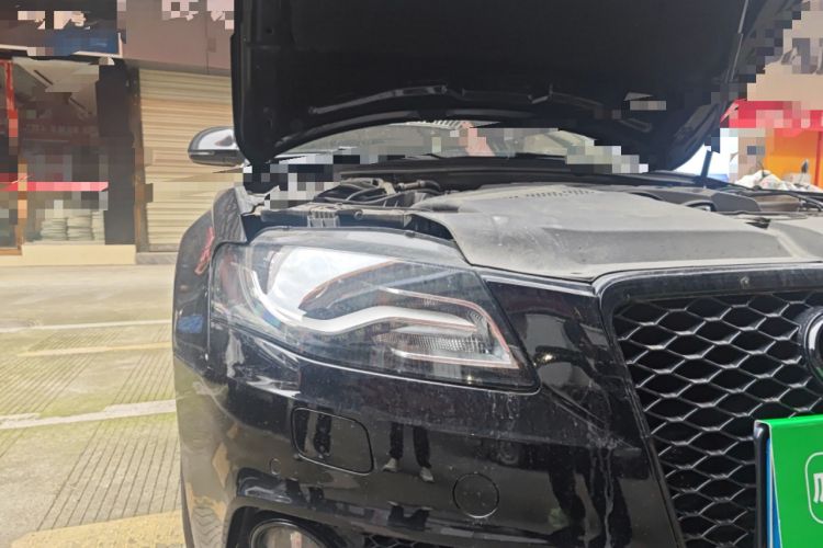 Used Audi A4L 2012 2.0 TFSI automatic standard version Right Front Headlight