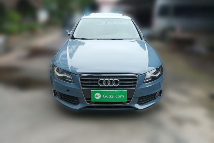 Used Audi A4L 2012 2.0 TFSI automatic Comfort trim level Front