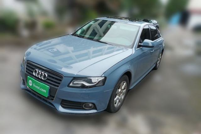 Used Audi A4L 2012 2.0 TFSI automatic Comfort trim level