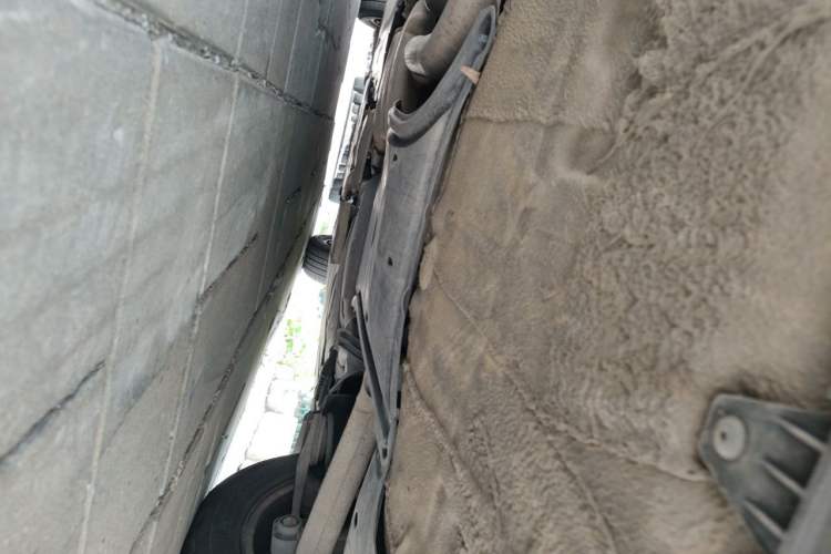 Used Audi A4L 2012 2.0 TFSI automatic standard version Chassis Rear