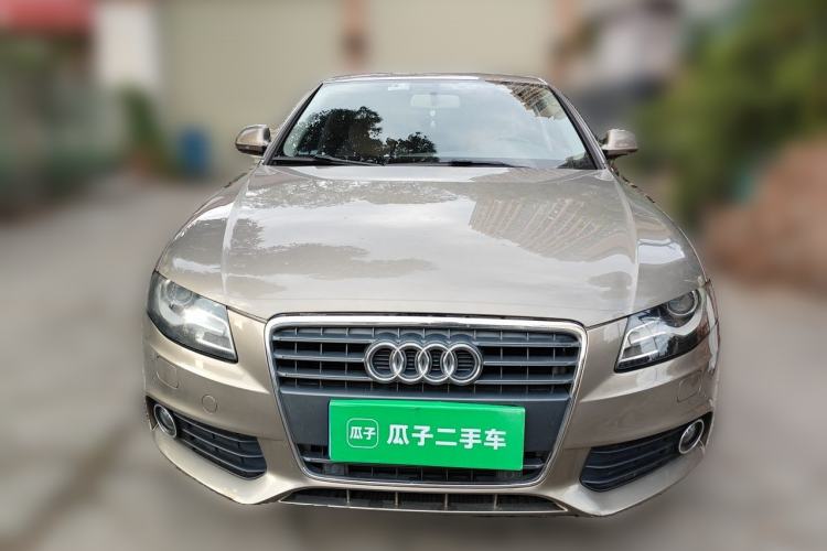 Used Audi A4L 2012 2.0 TFSI automatic Comfort trim level Front