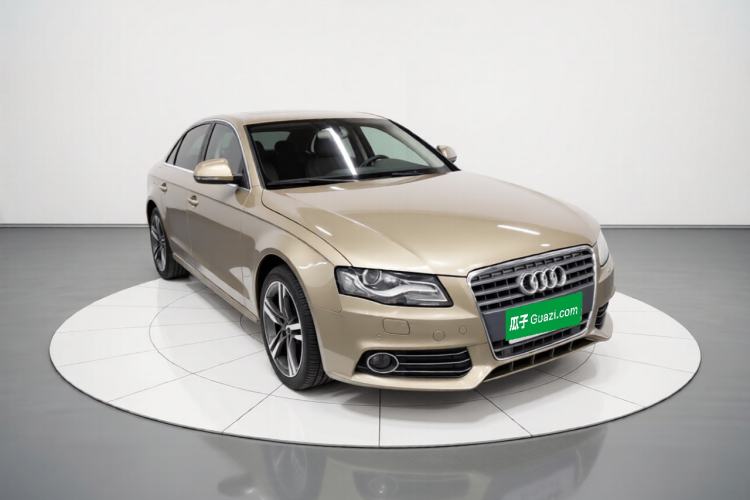 Used Audi A4L 2012 2.0 TFSI automatic Comfort trim level Front Right 45 Deg