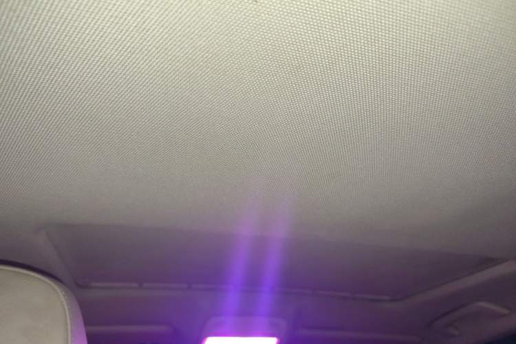 Used Audi A4L 2012 2.0 TFSI automatic standard version Headliner